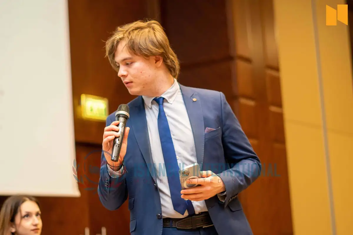 How Can Visionary Leaders Positively Impact The World?